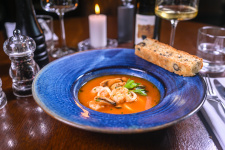 Seafood specialities at Monte Bú