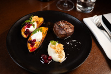 Zvěřinové speciality v Monte Bú